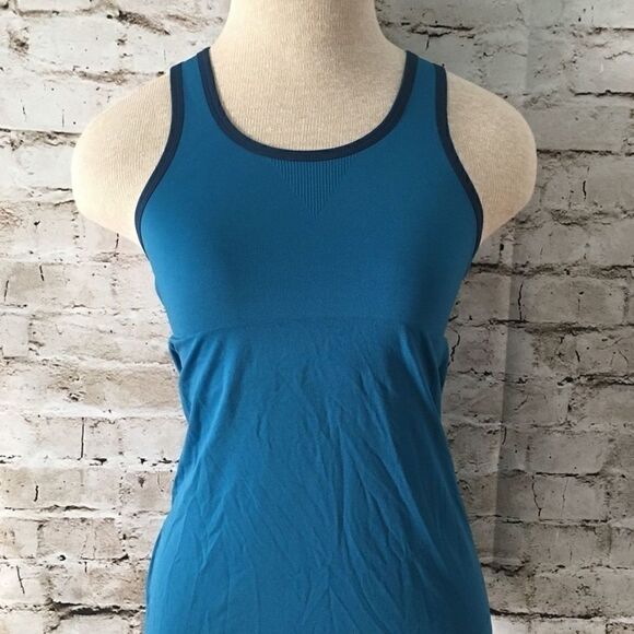 Patagonia Racerback Tank Top Nylon Built in Bra - Picture 1 of 5